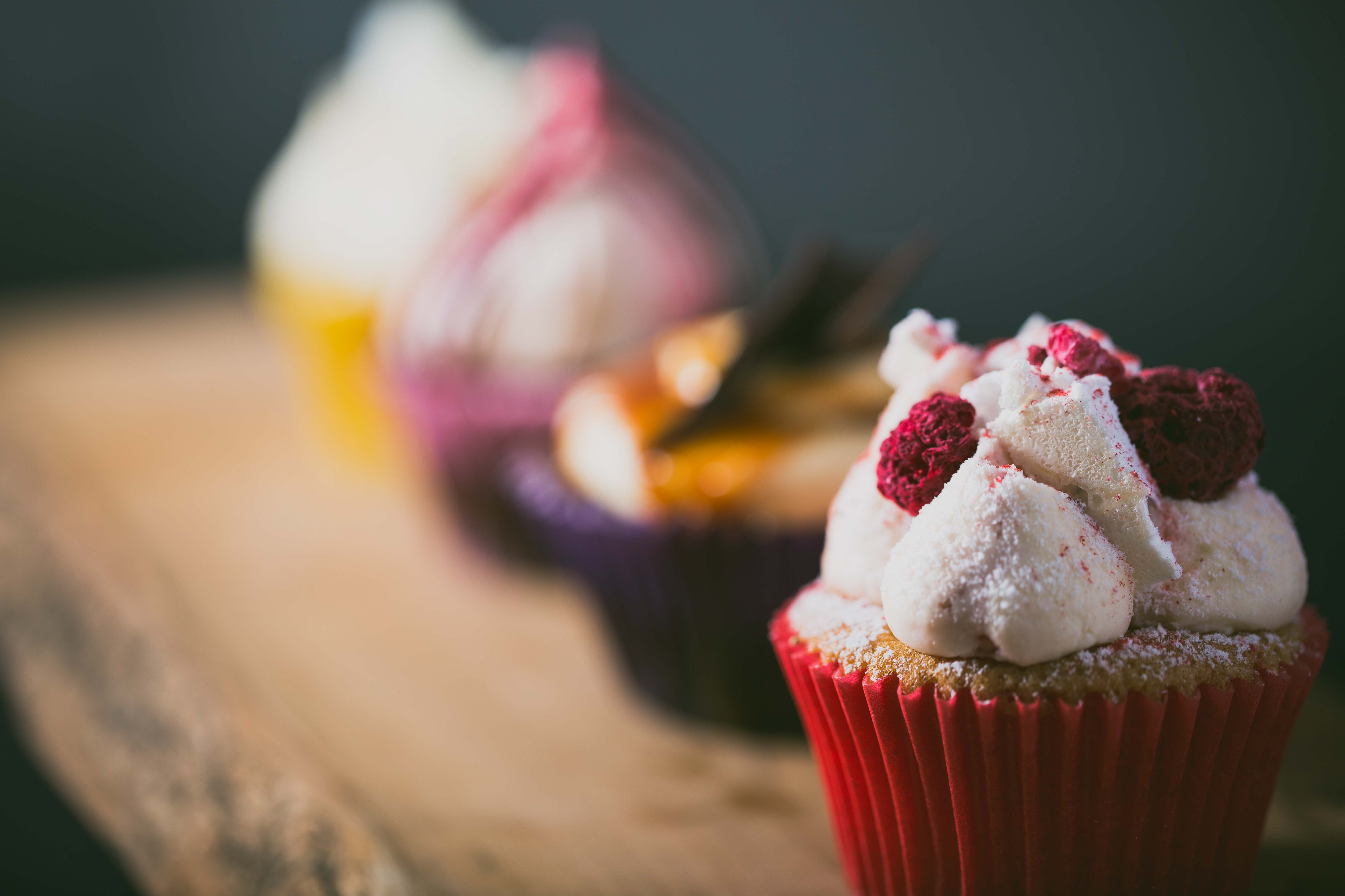 Seasonal Berry Mess Cupcake (2)