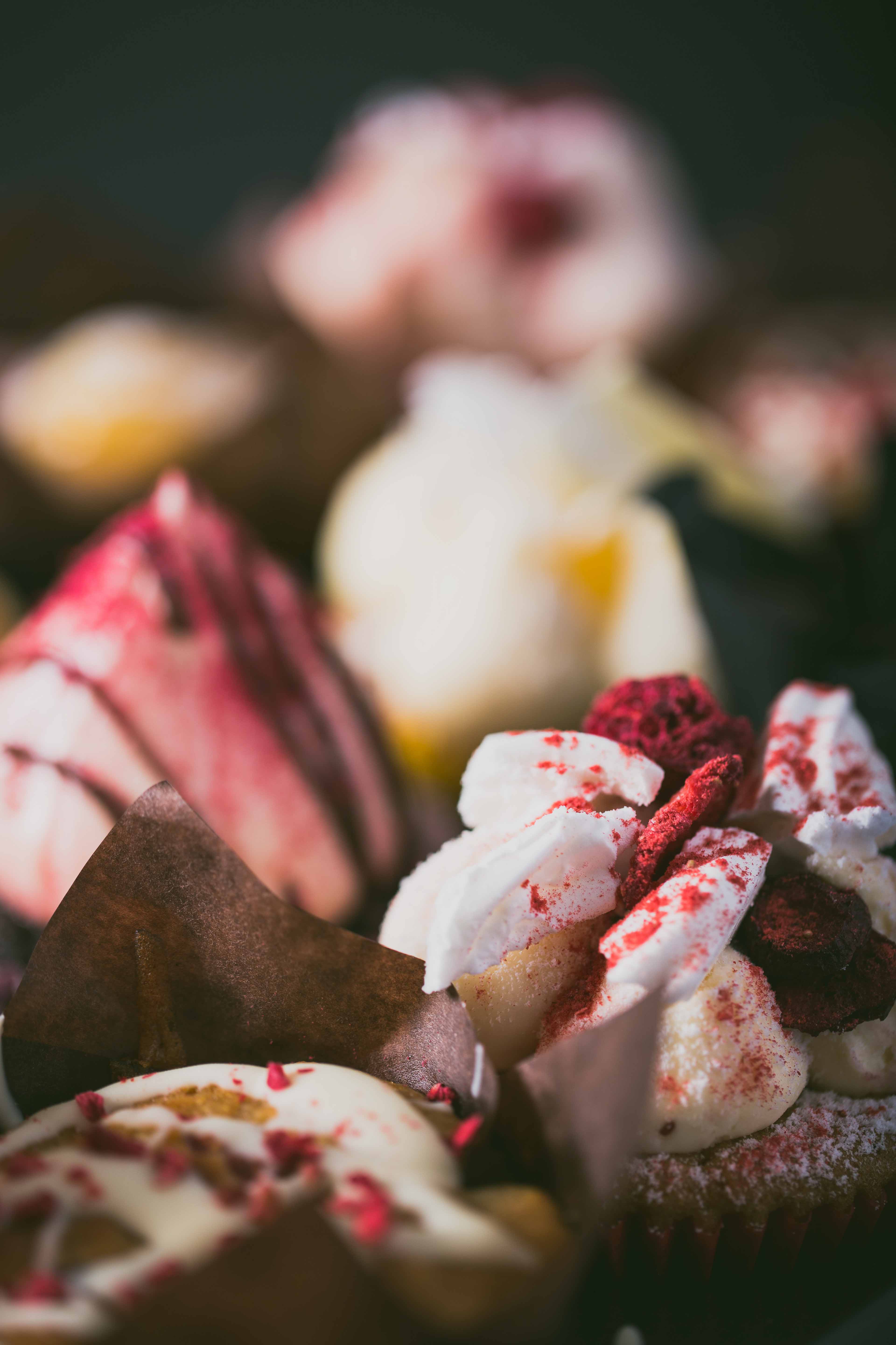 Seasonal Berry Mess Cupcake (3)